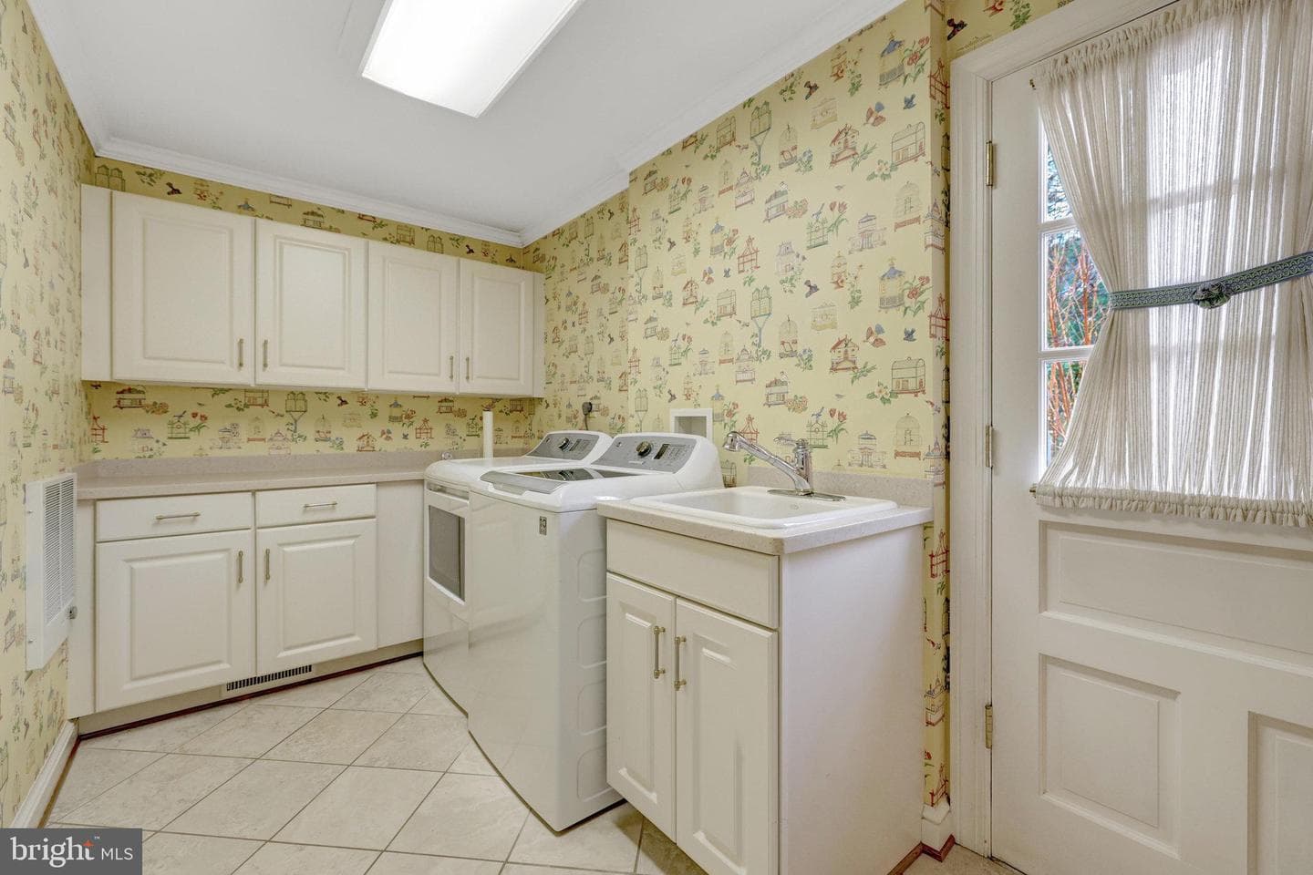 10100 Walker Lake Drive photo 42