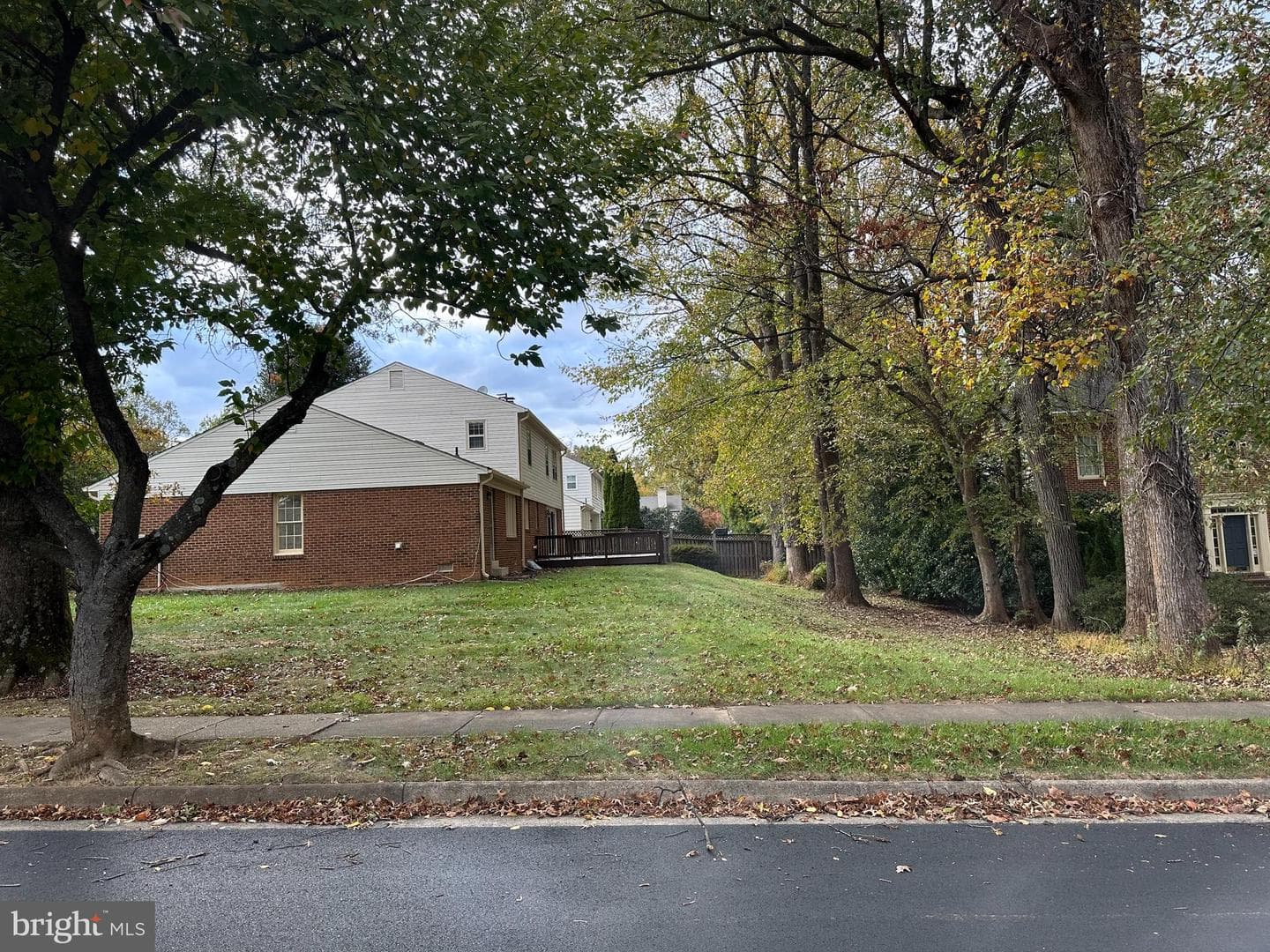 7306 Idylbrook Court photo 27