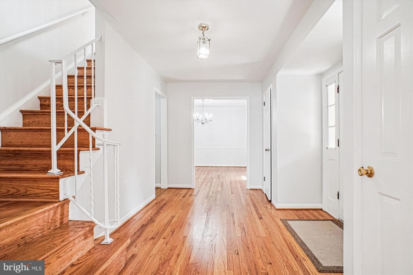 7306 Idylbrook Court photo 4