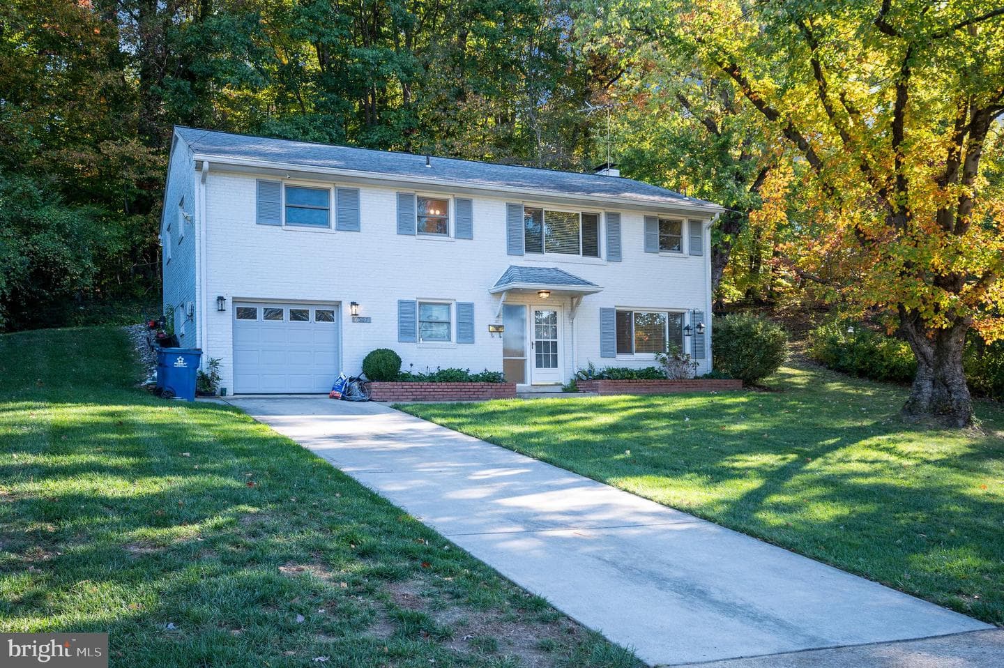 6507 Byron Avenue photo 2