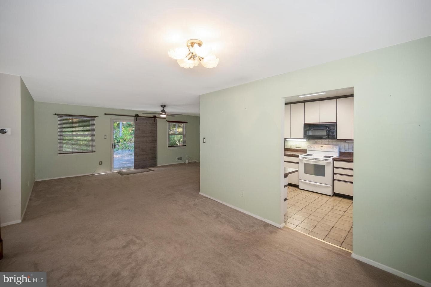 6507 Byron Avenue photo 23