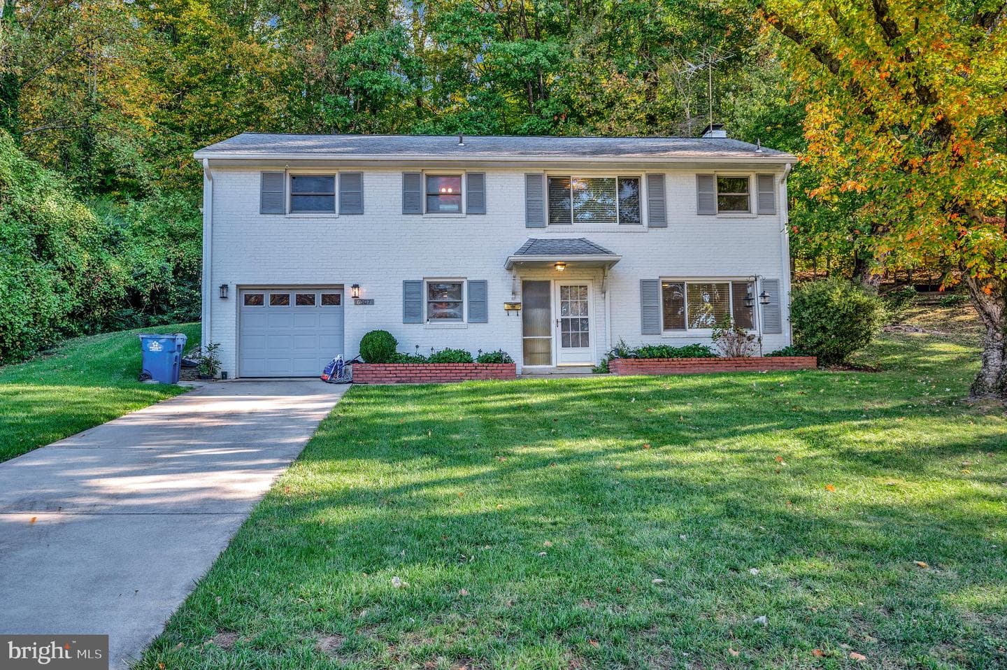 6507 Byron Avenue photo 3