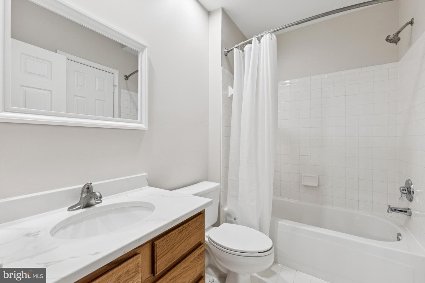 1361 Garden Wall Circle #701 photo 15