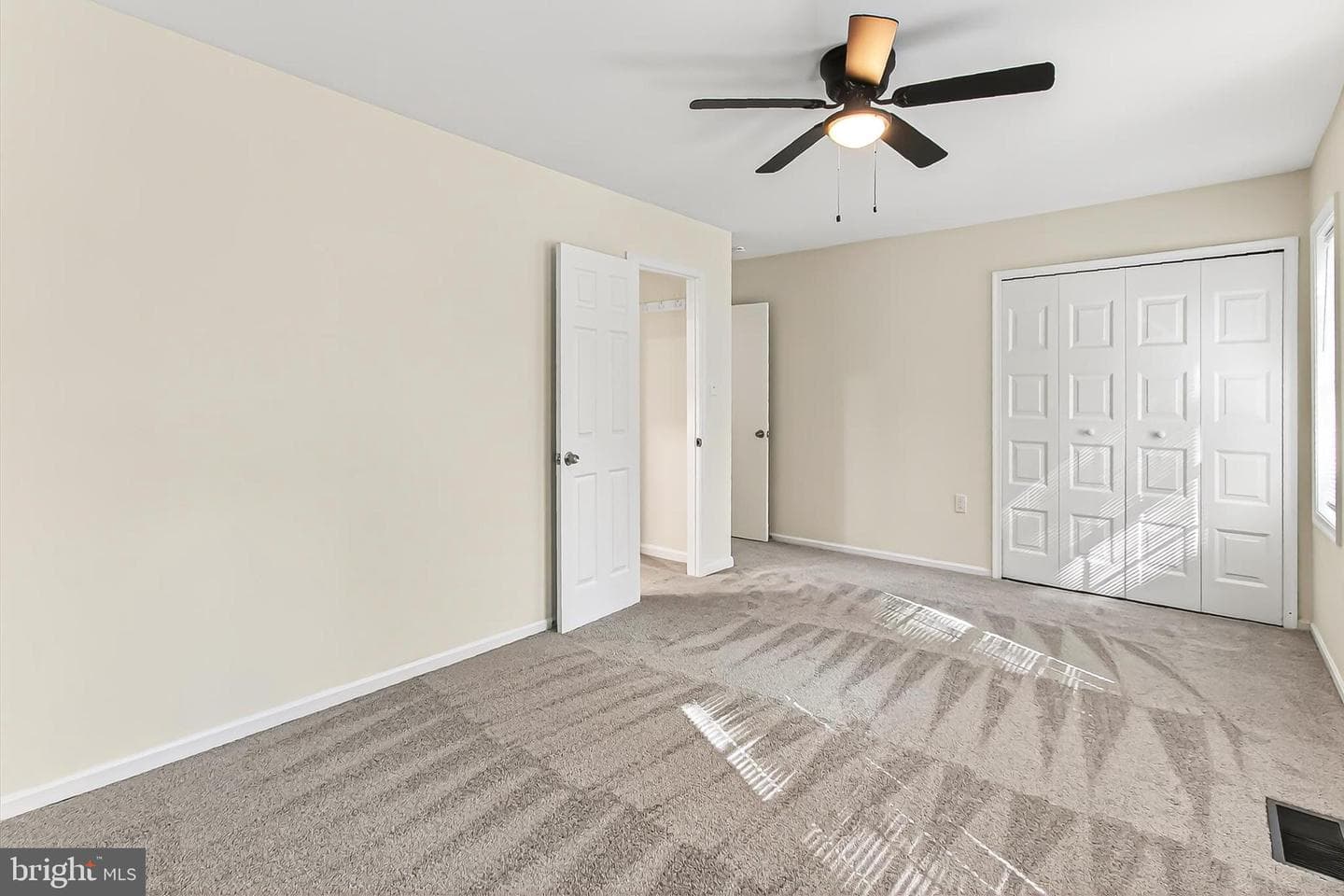 5848 Kara Place photo 23