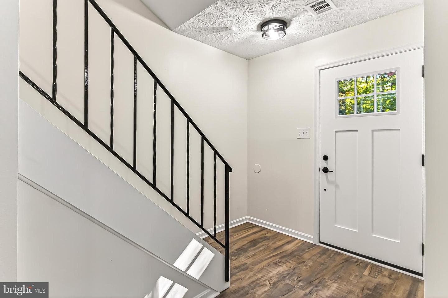 5848 Kara Place photo 30