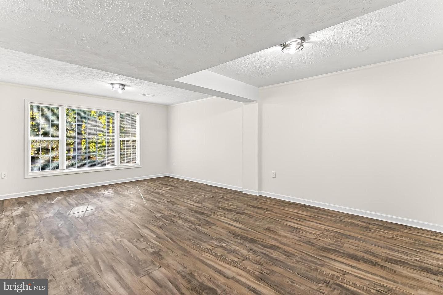 5848 Kara Place photo 32