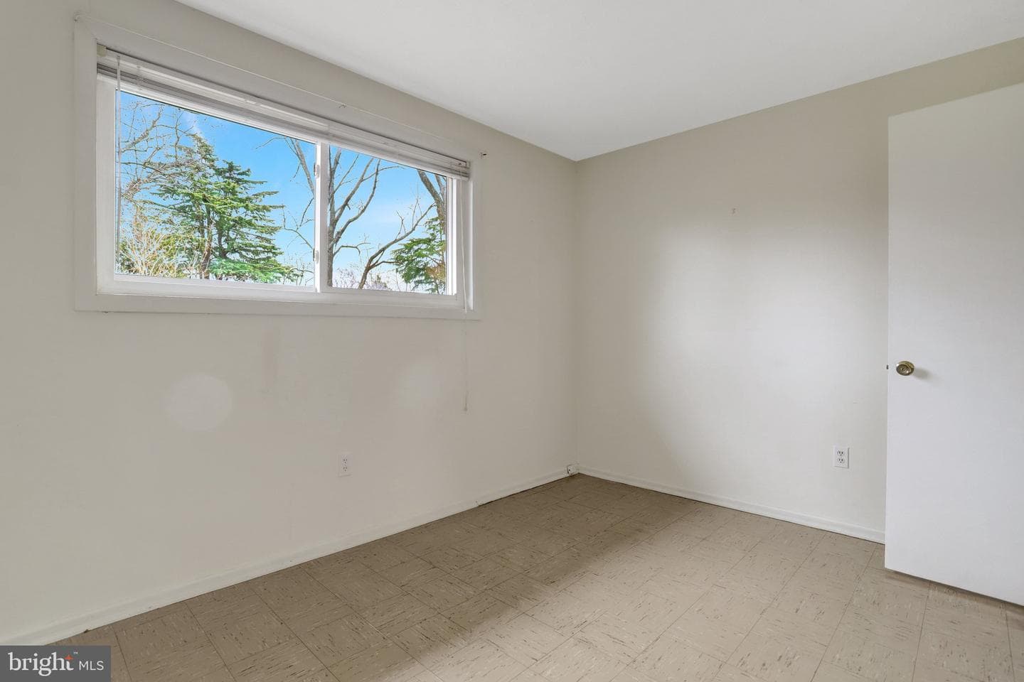6009 Jennings Lane photo 24