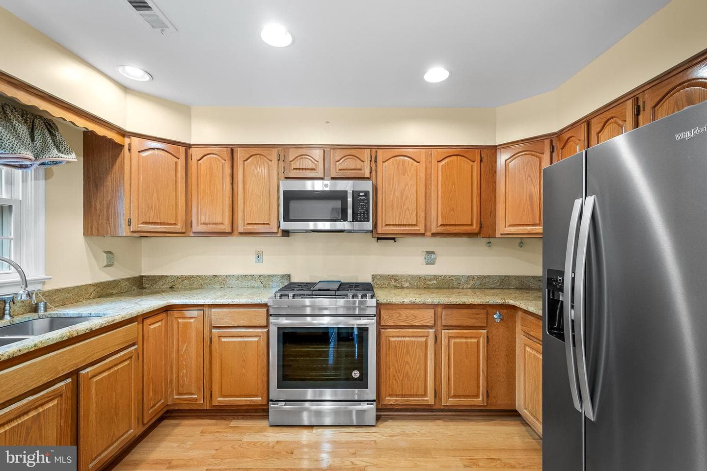 8019 Tanworth Court photo 16