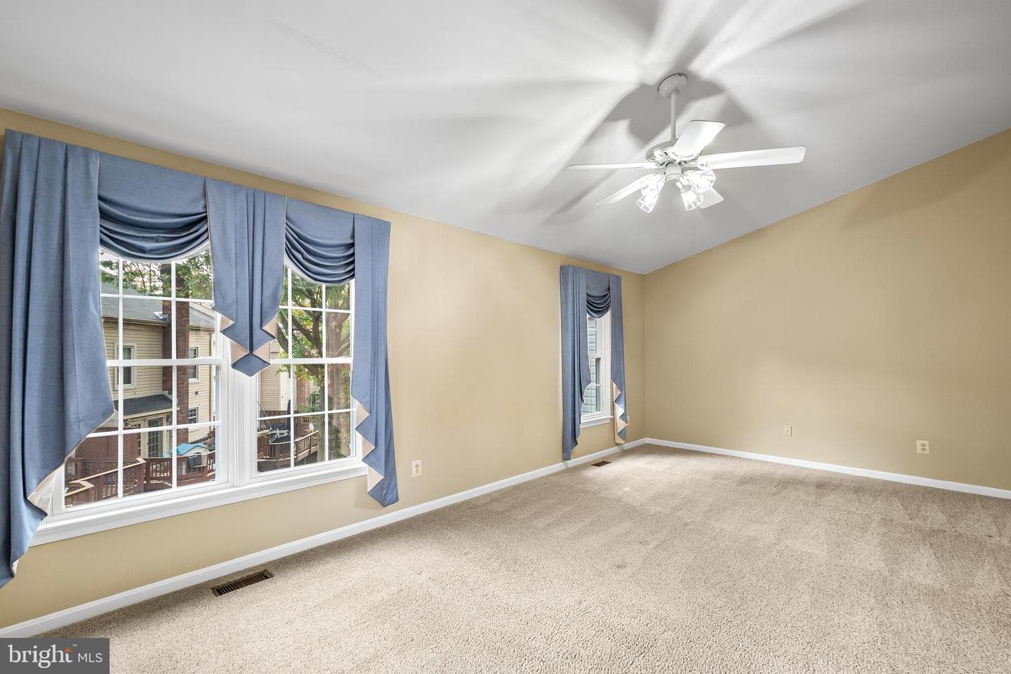 8019 Tanworth Court photo 25