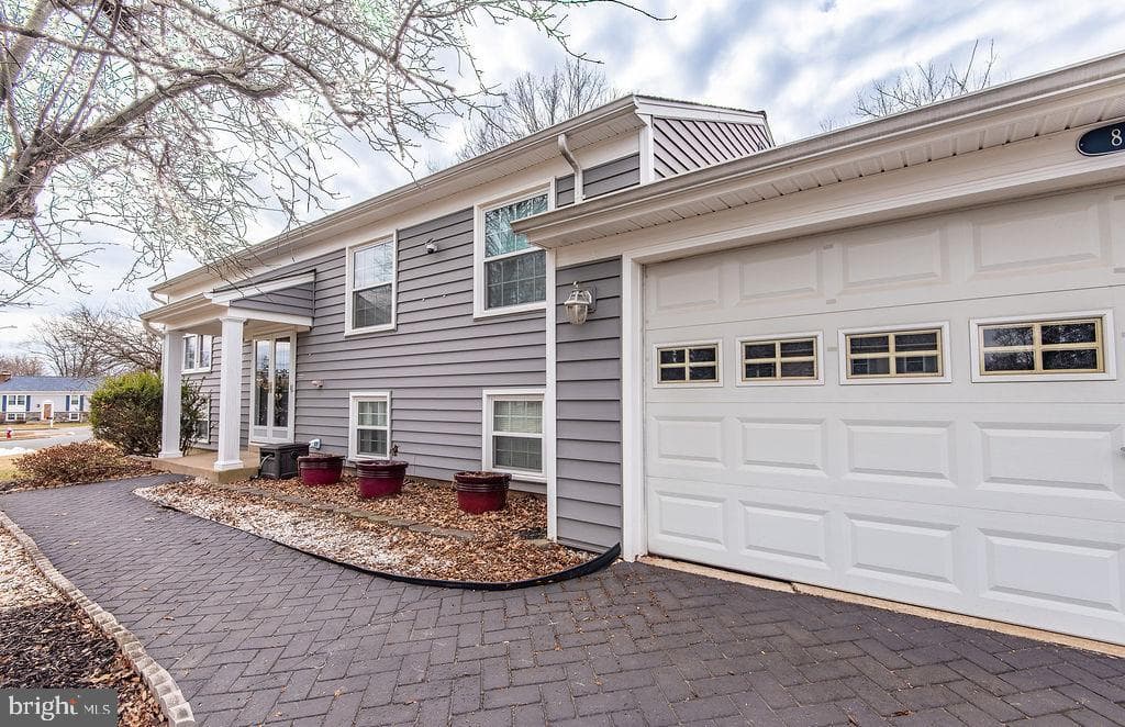 811 Fall Place photo 30