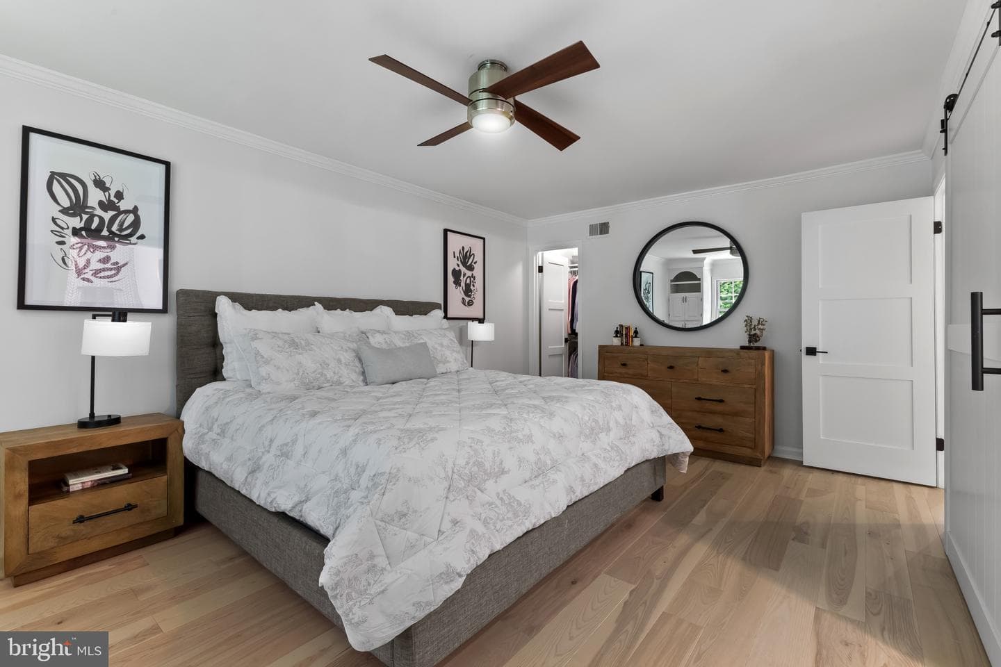 8908 Lynnhurst Drive photo 45