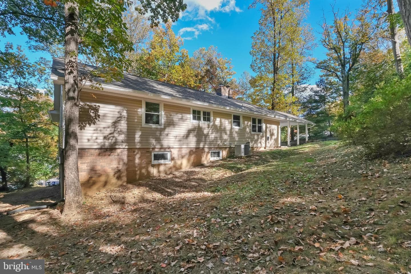 6829 Cherry Lane photo 38