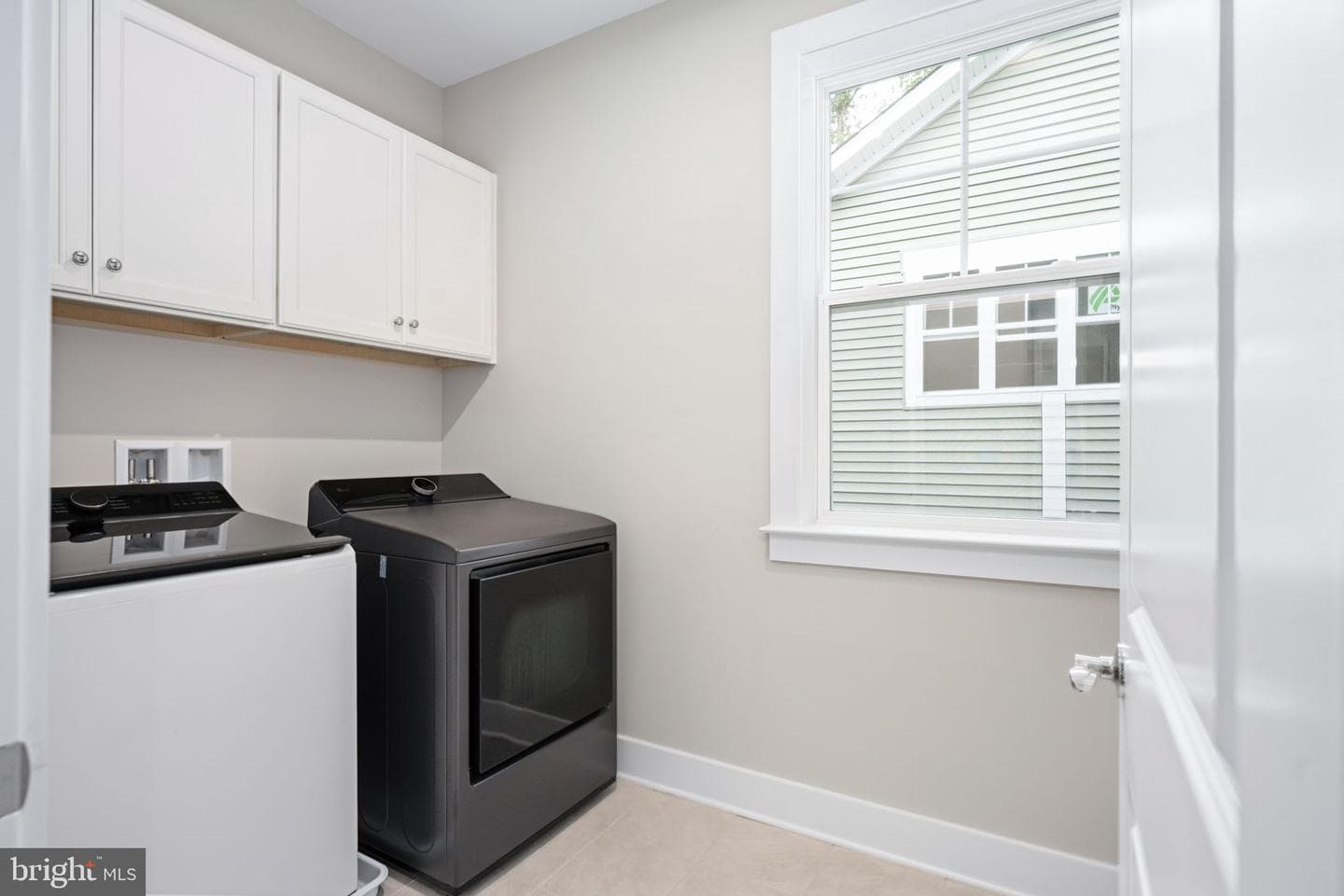 8761 Southern Oaks Place photo 55