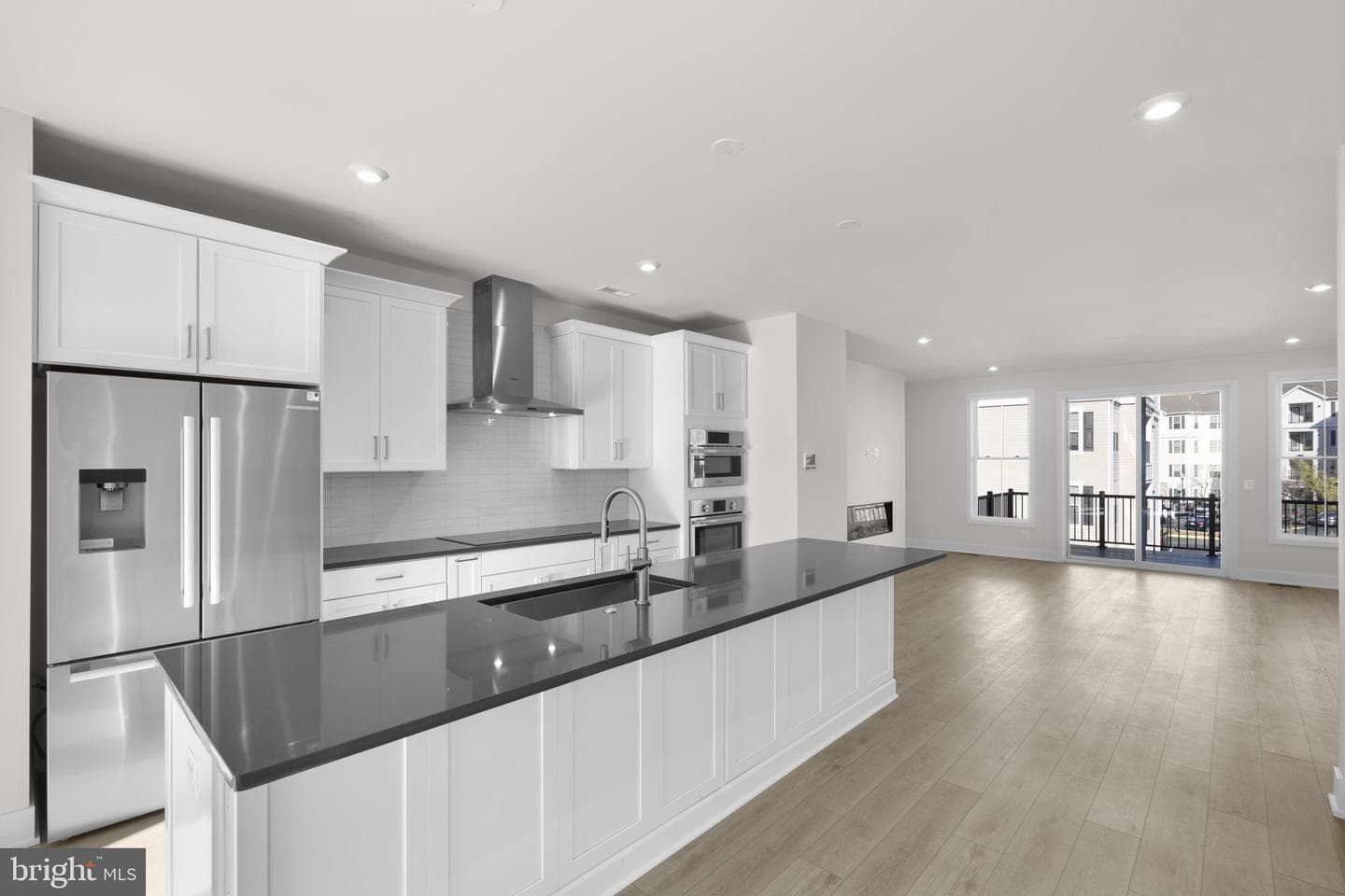 13730 Aviation Place photo 11