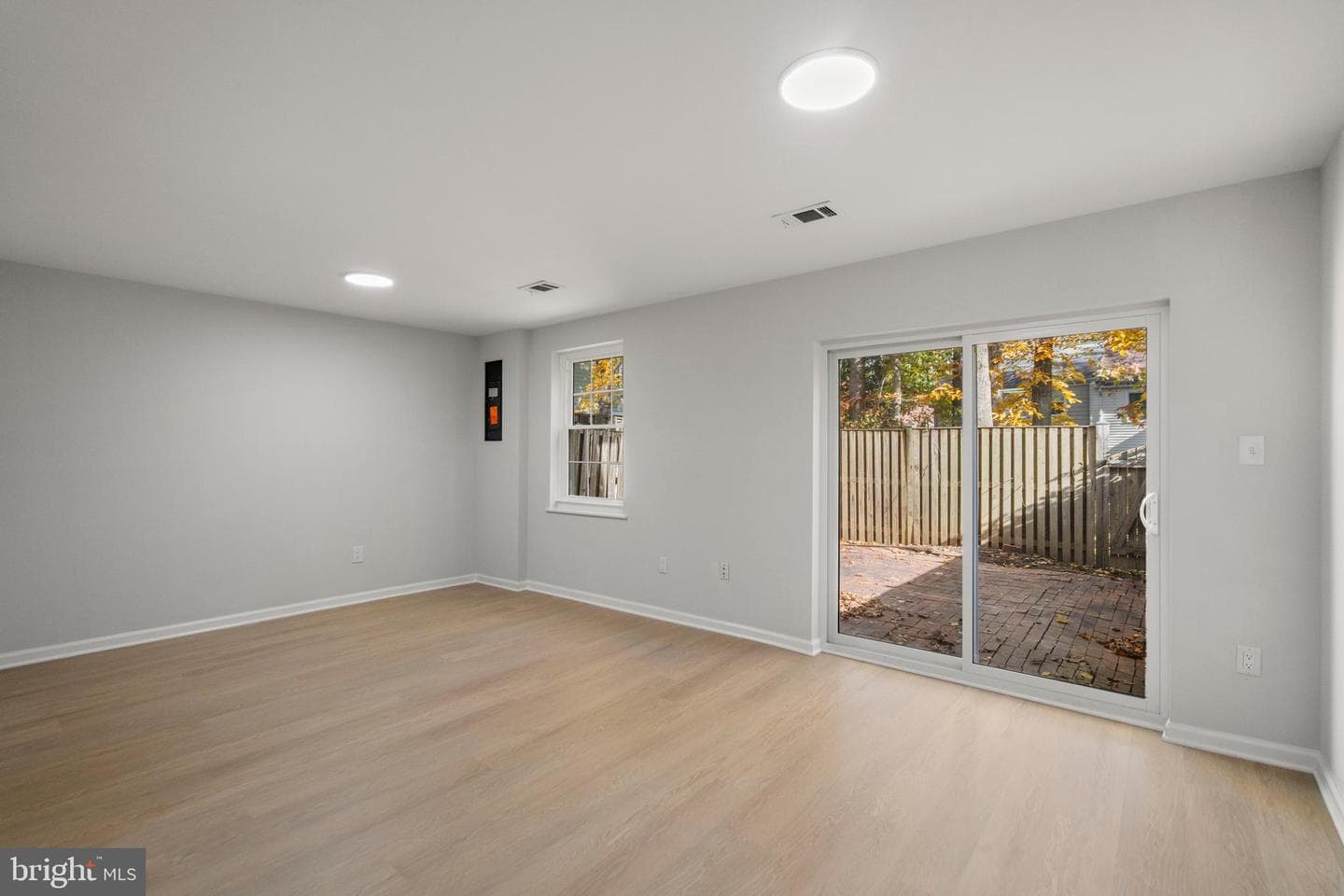 9521 Cherry Oak Court photo 27