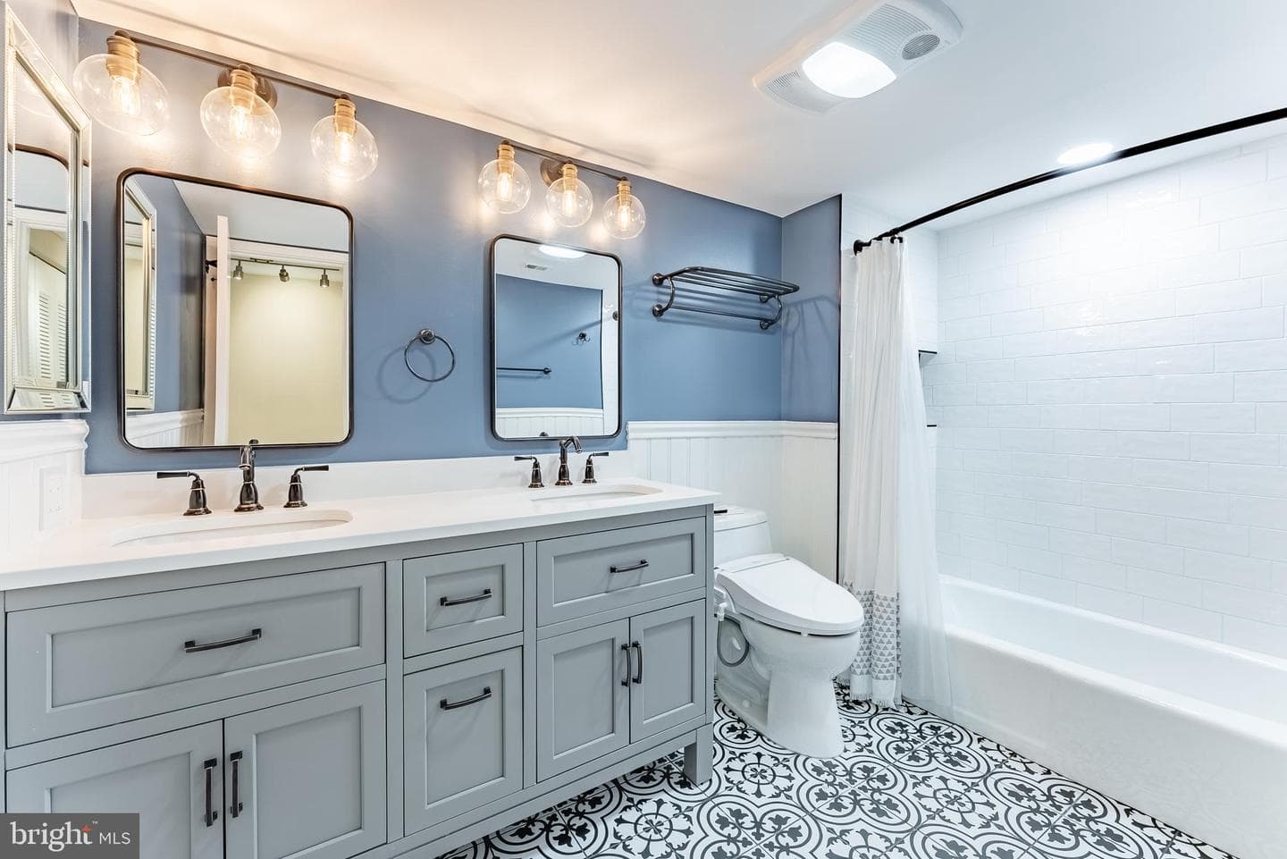 3709 S George Mason Drive #1605e photo 33