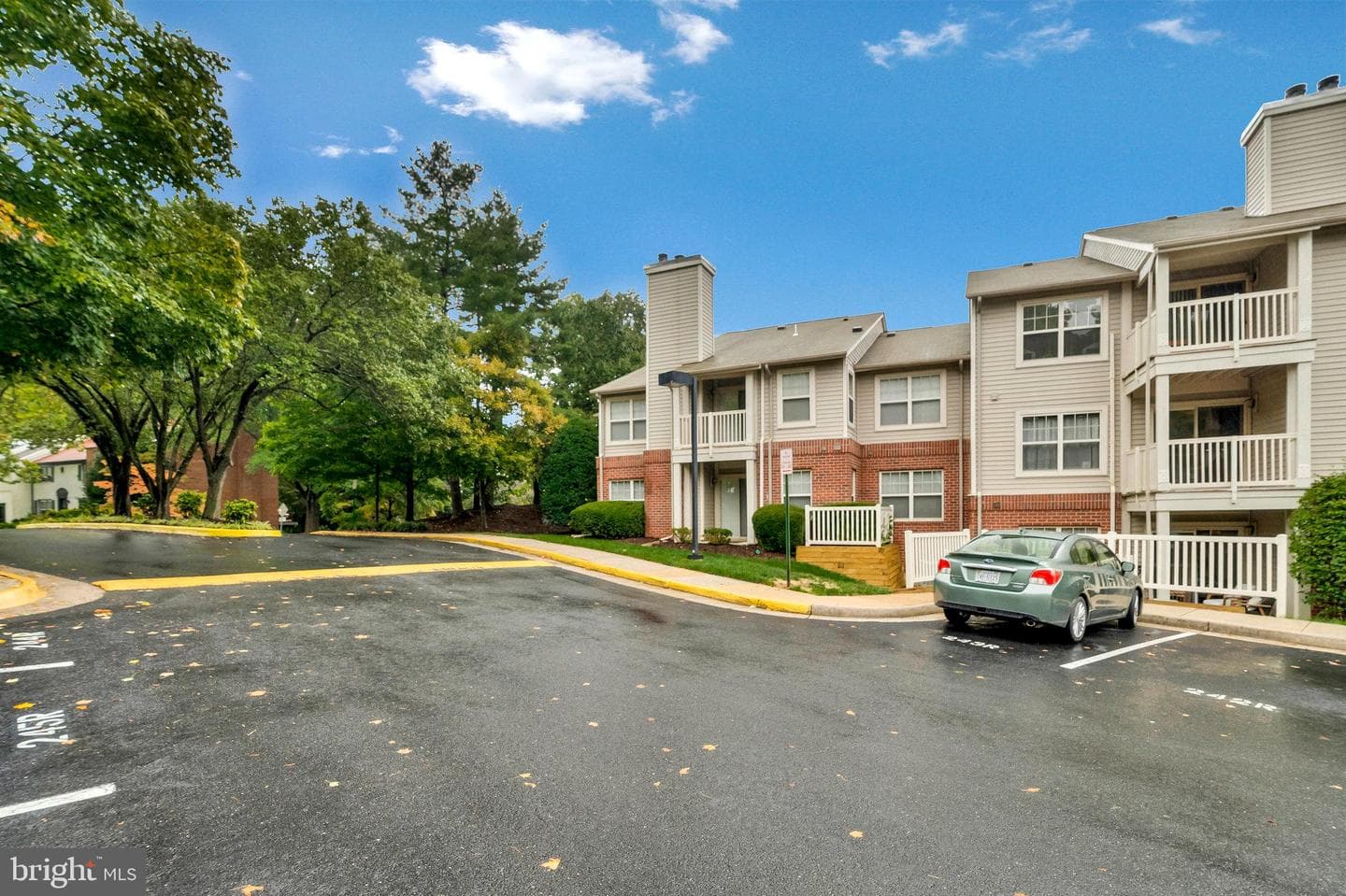 1701 Ascot Way #1701a photo 31