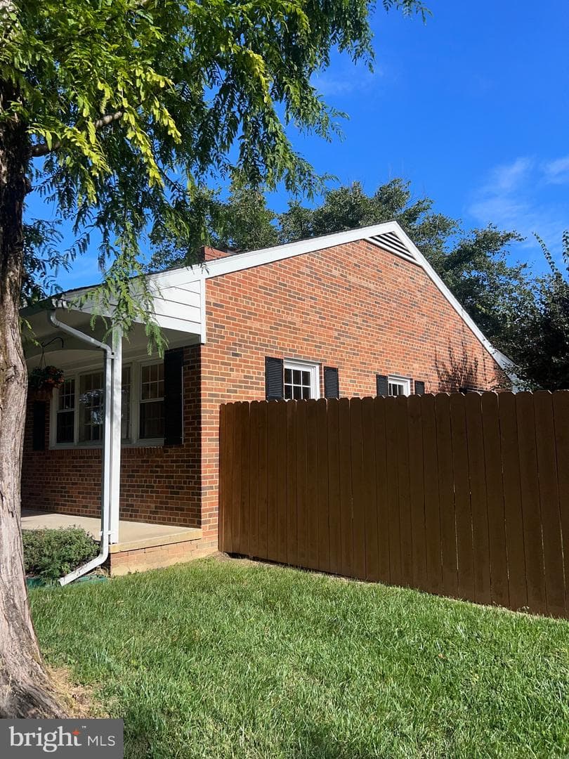 10923 Belmont Boulevard photo 18