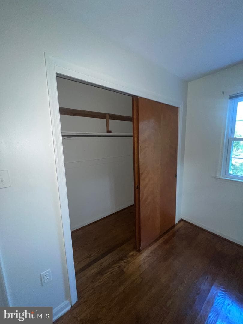 10923 Belmont Boulevard photo 70