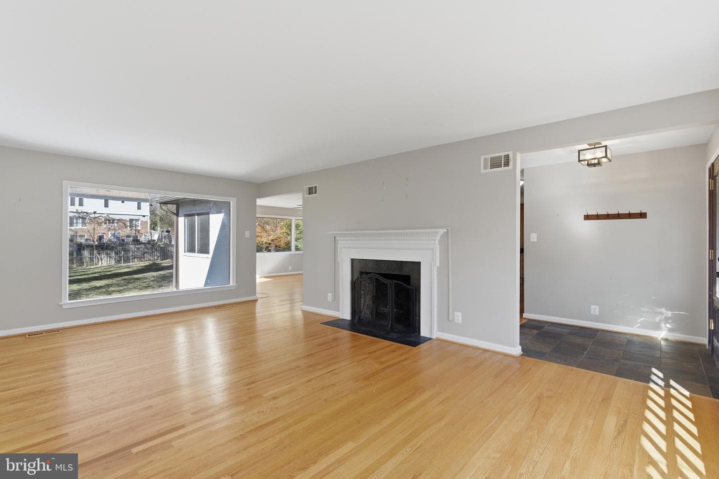 3110 Juniper Lane photo 5