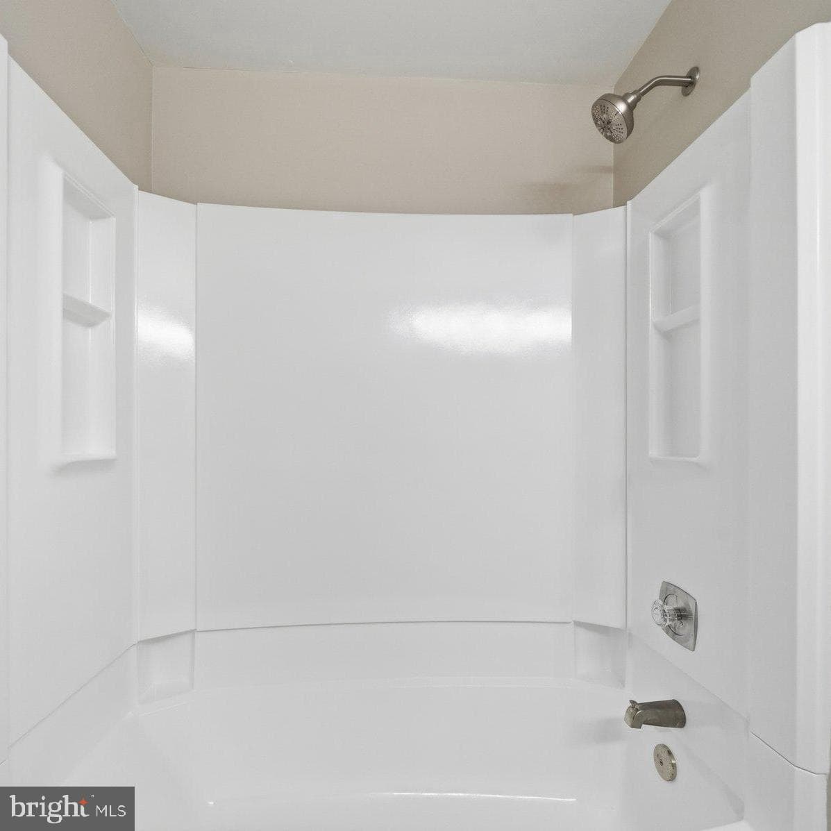 2838 Raymond Court photo 34