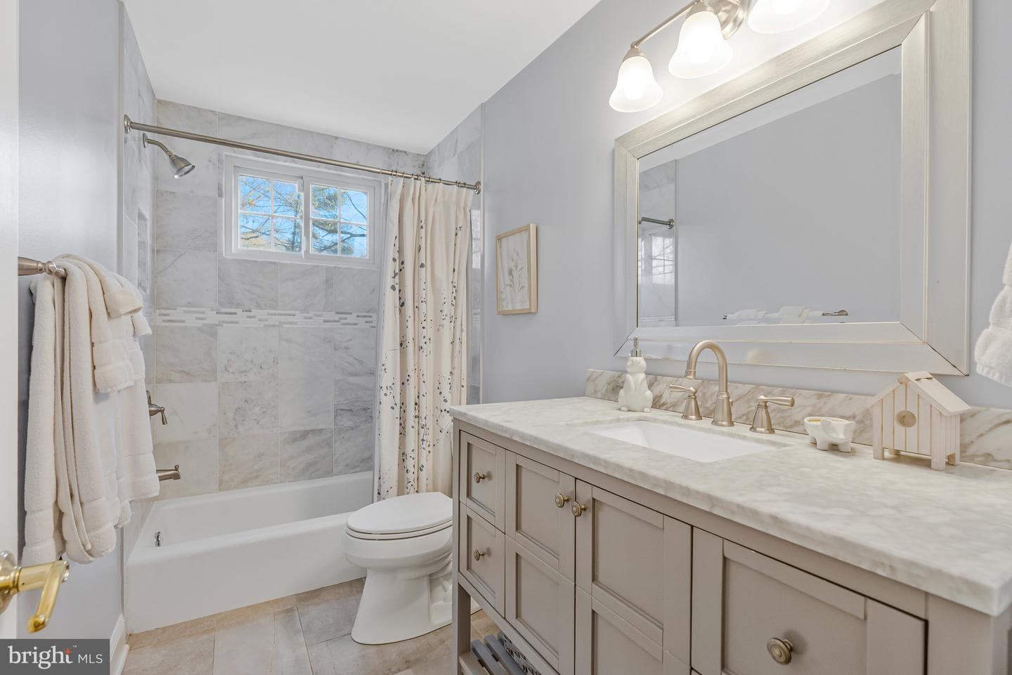 7724 Desdemona Court photo 12