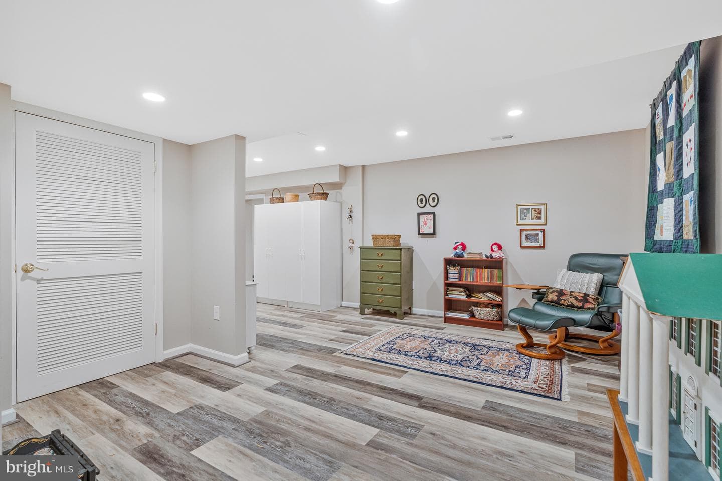 7724 Desdemona Court photo 44