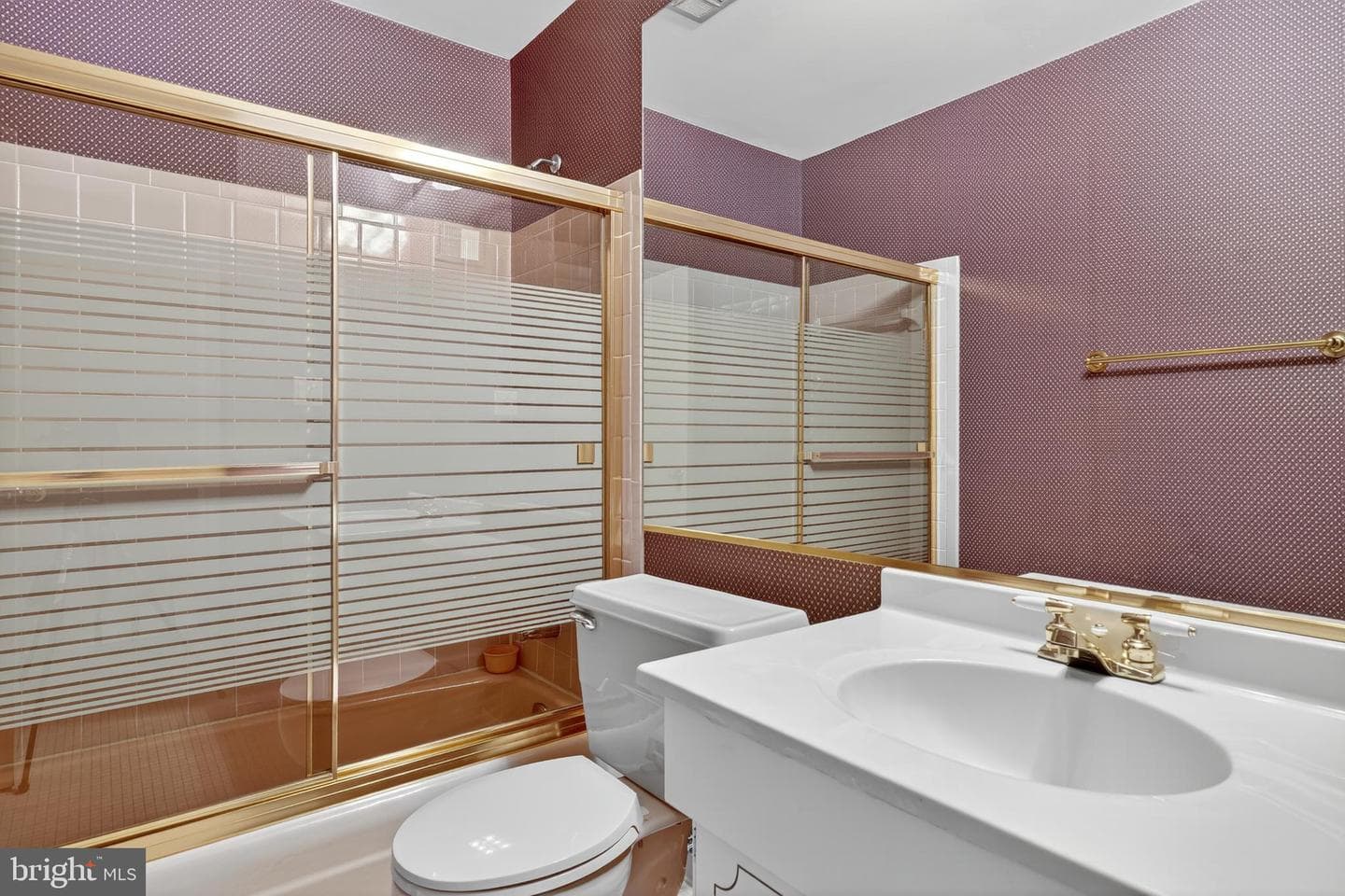 7416 Hallcrest photo 13