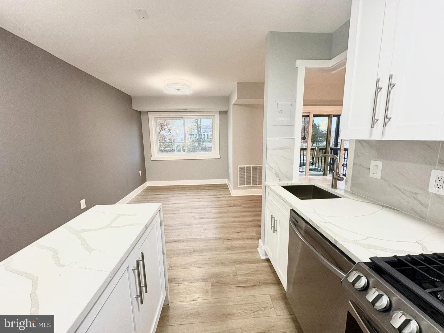 212 Park Terrace Court SE #72 photo 6