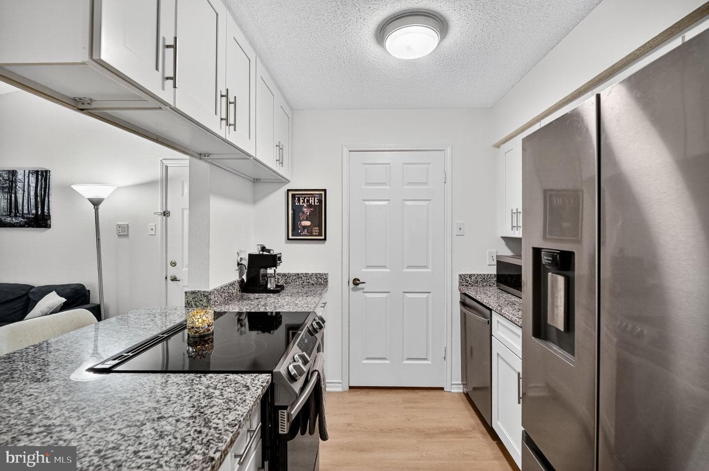 1530 Lincoln Way #302 photo 11
