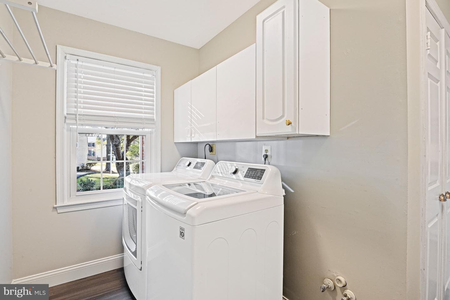 1633 Lozano Drive photo 38