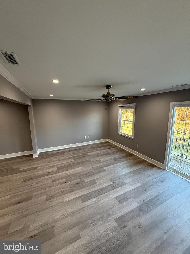 6433 Fenestra Court #56b photo 6