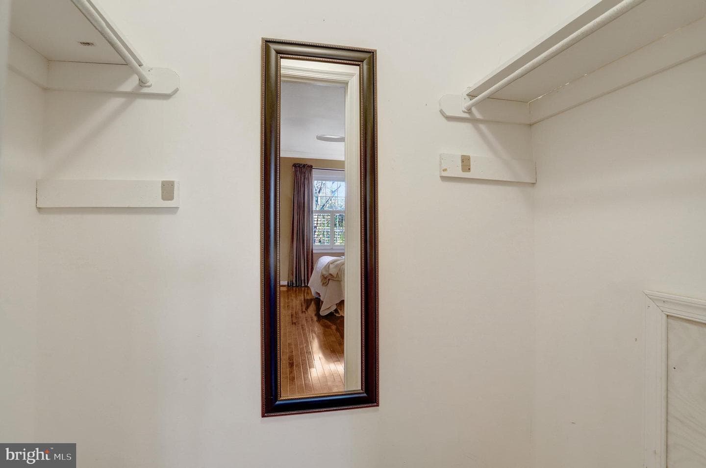 6122 Old Brentford Court photo 19