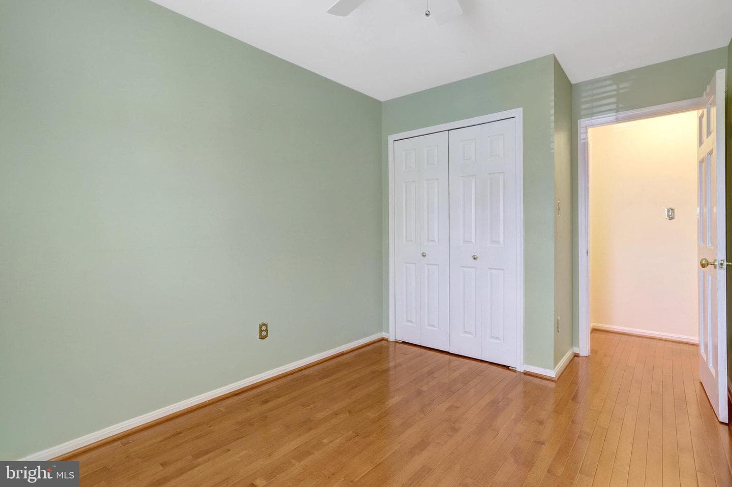 6122 Old Brentford Court photo 25