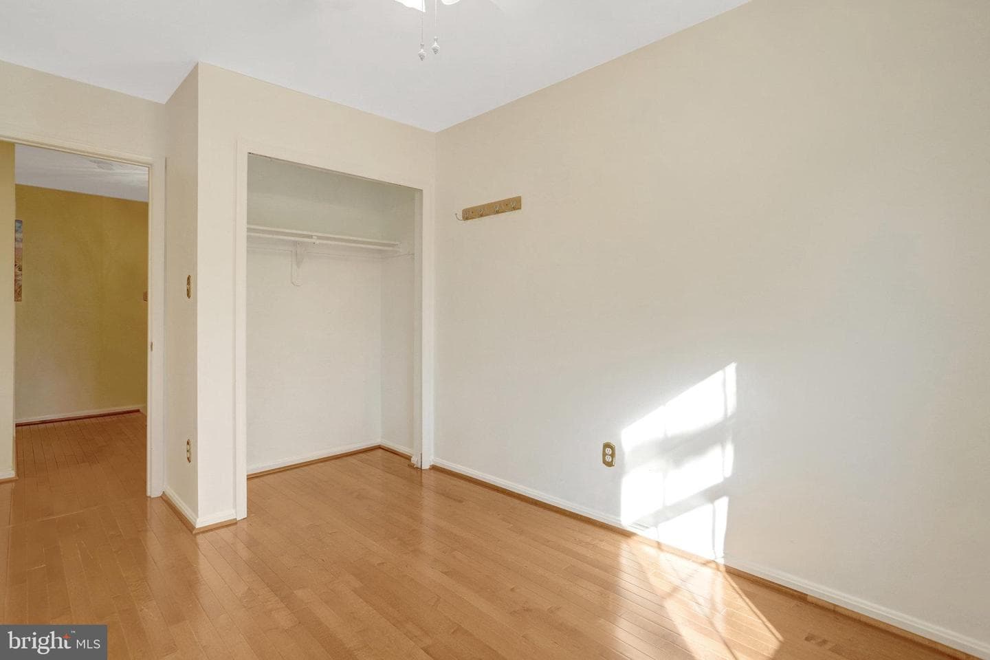 6122 Old Brentford Court photo 30