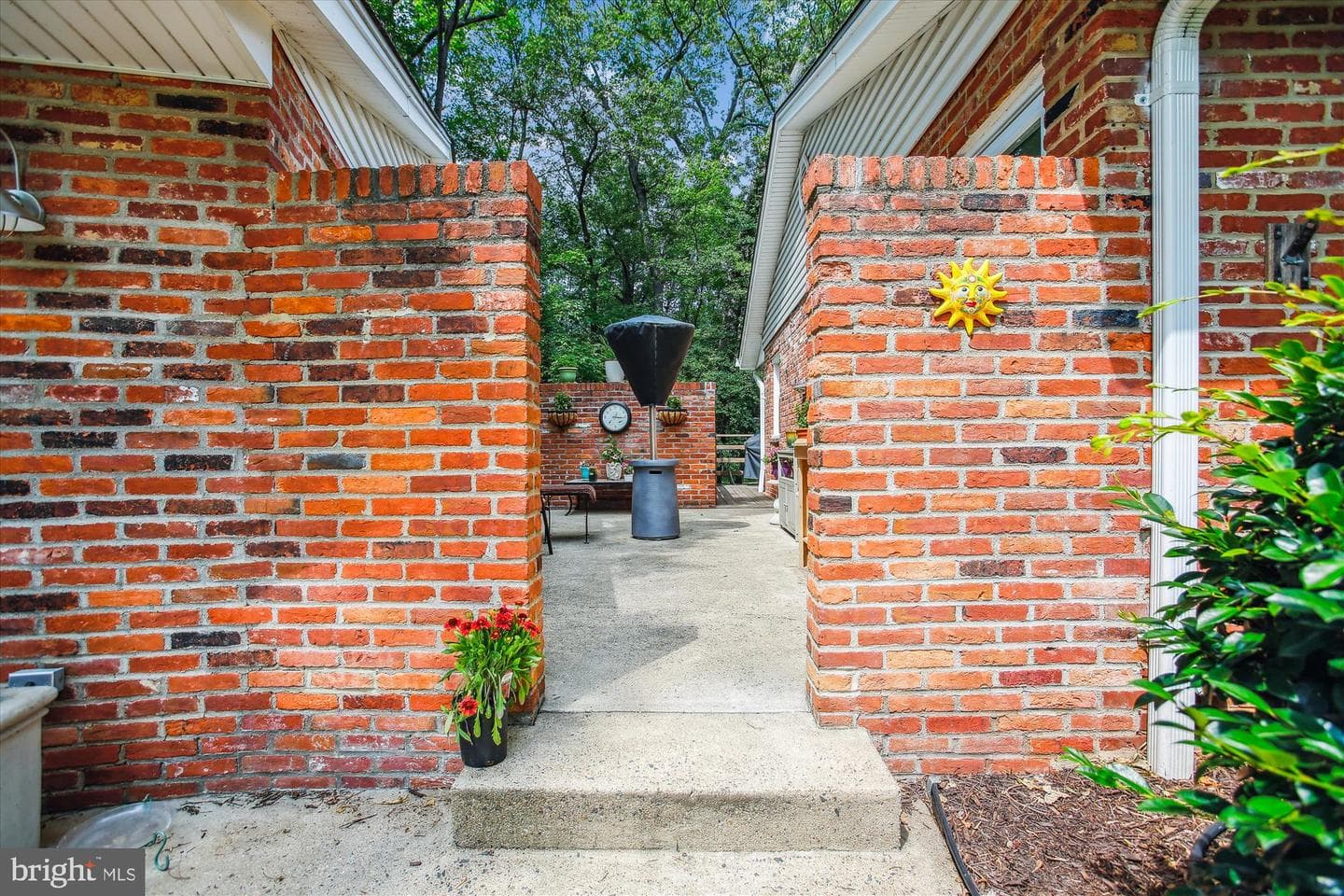 4100 Tidewater Court photo 5