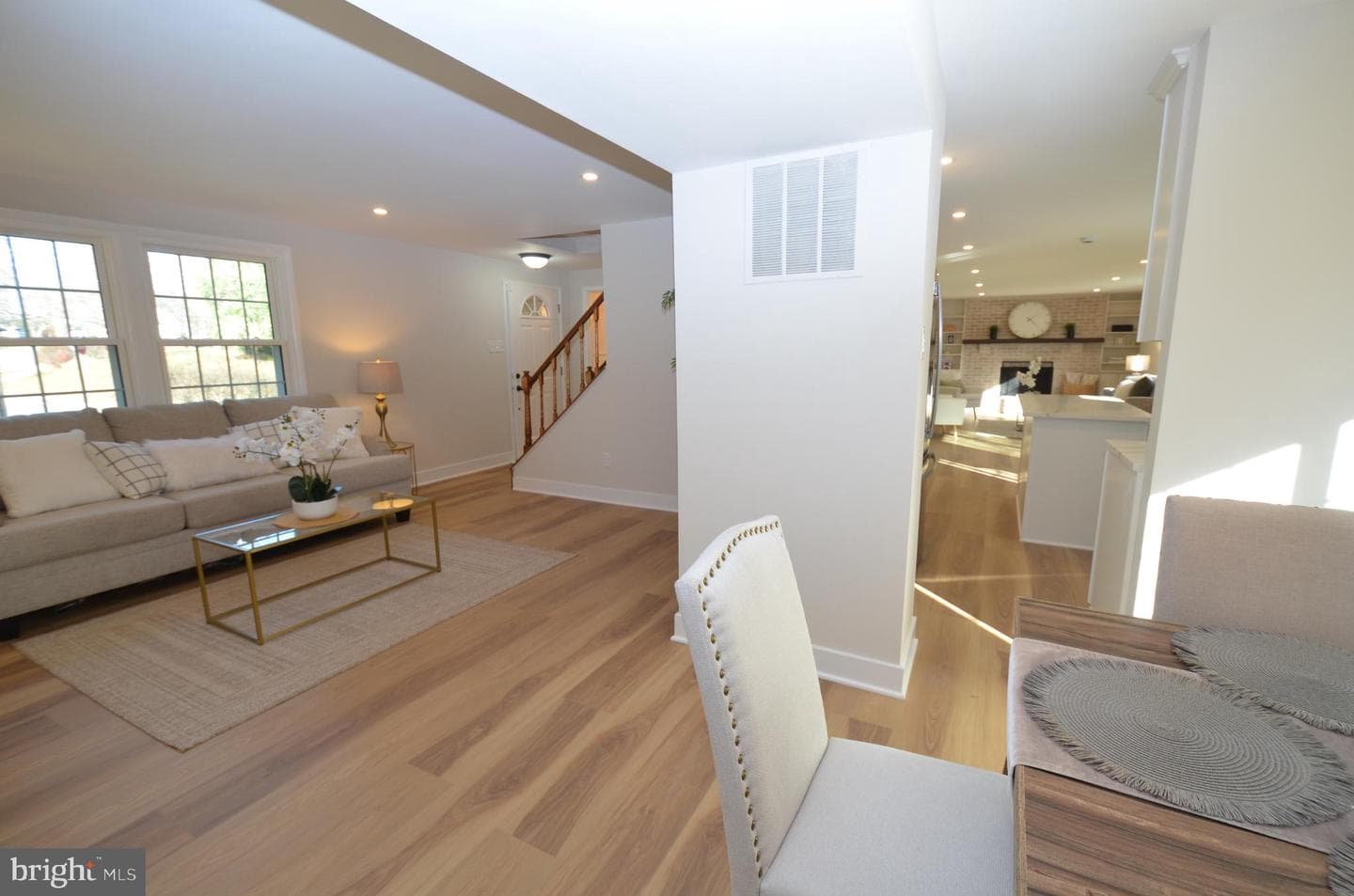 8375 Magic Leaf Road photo 4