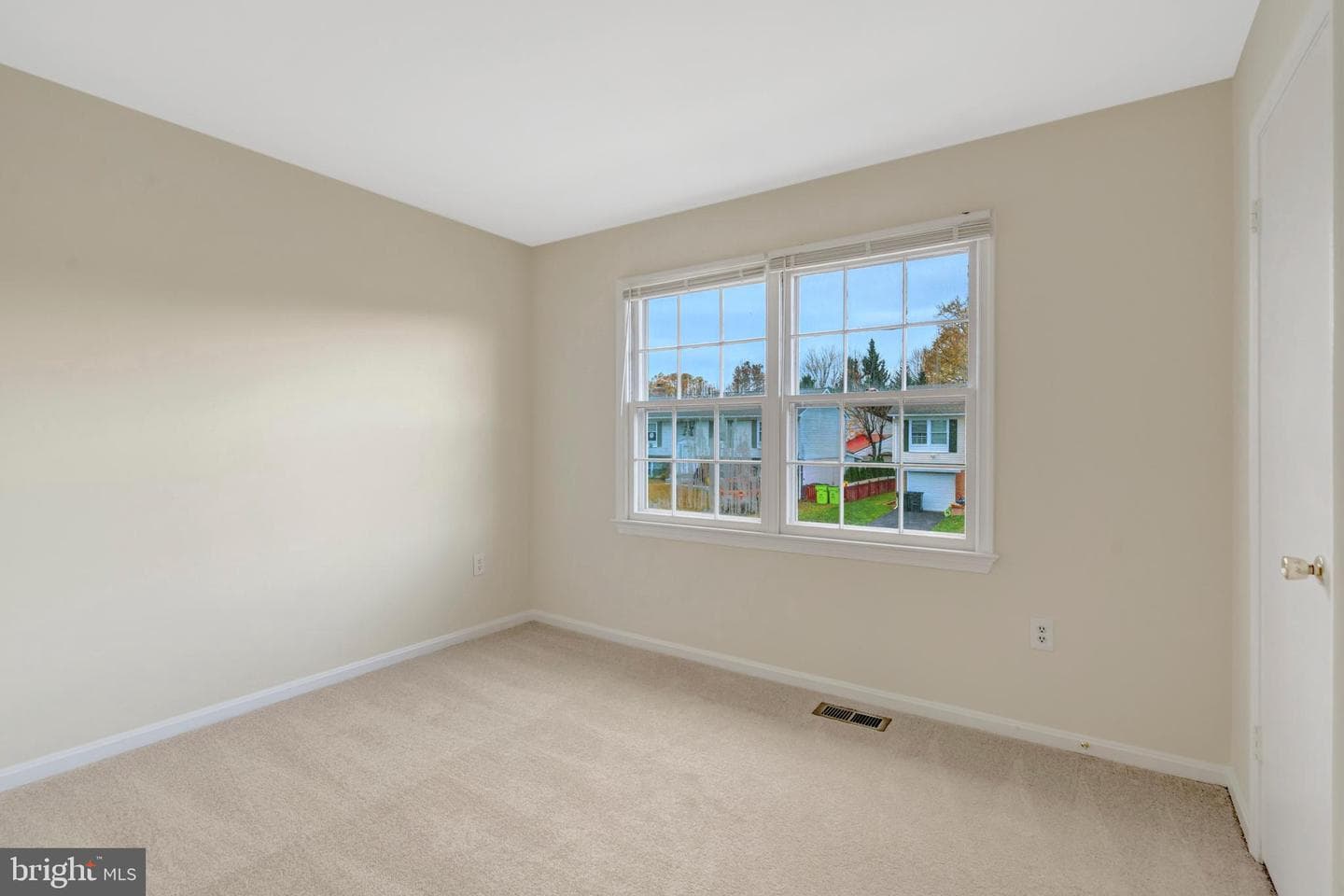 7219 Bona Vista Court photo 16