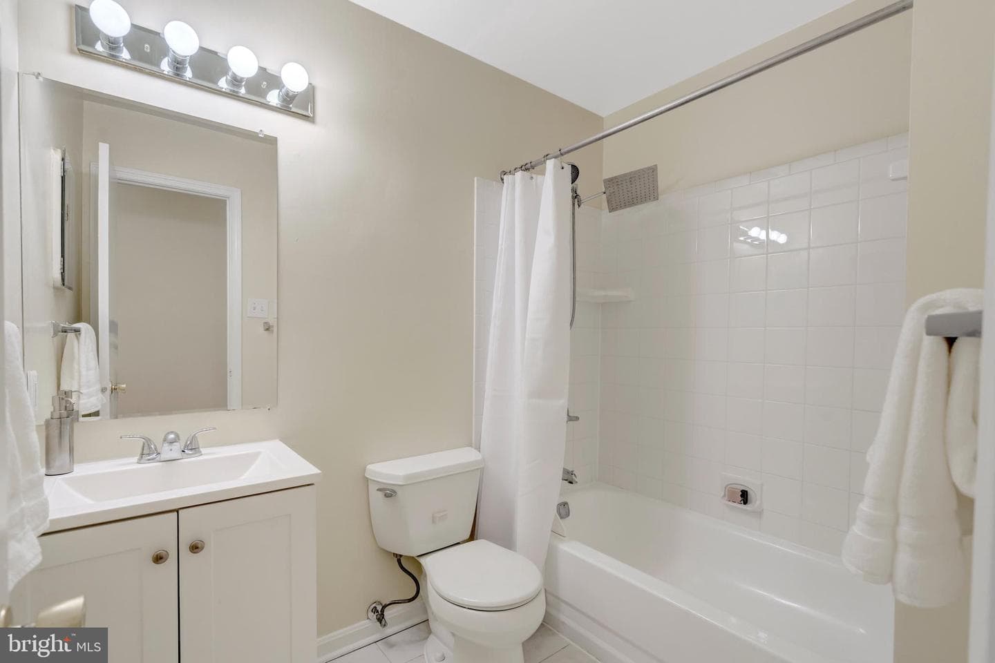 7219 Bona Vista Court photo 18
