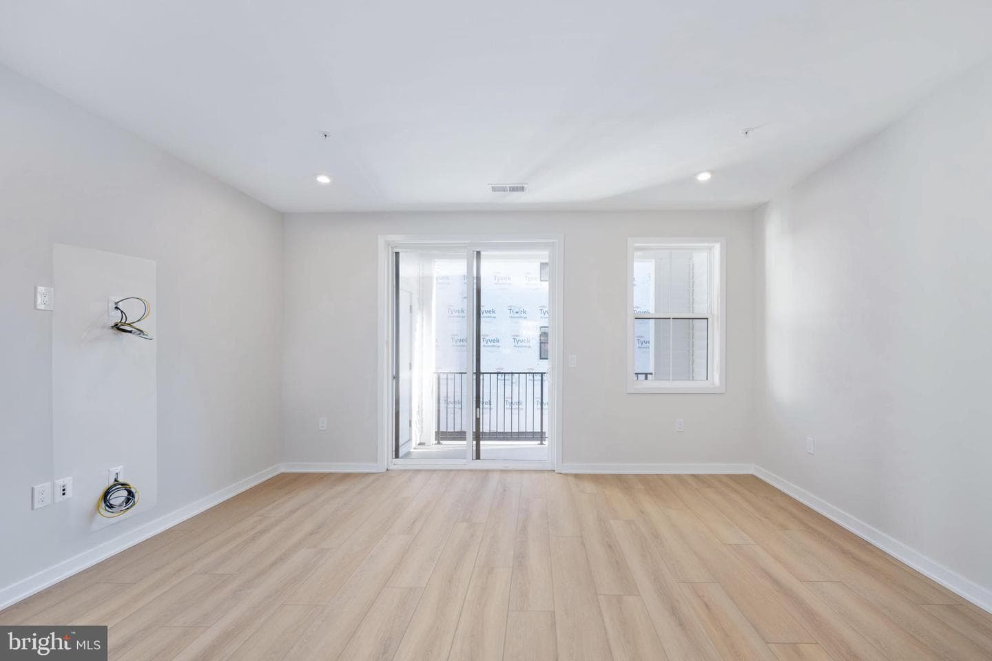 14377 Glen Manor Drive photo 3