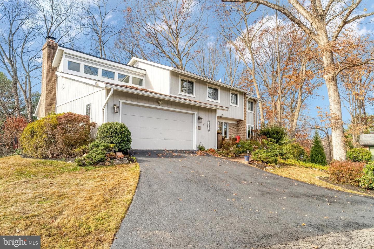 10906 Miller Road photo 2