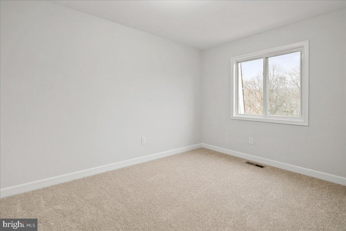 1062 Knight Lane photo 25
