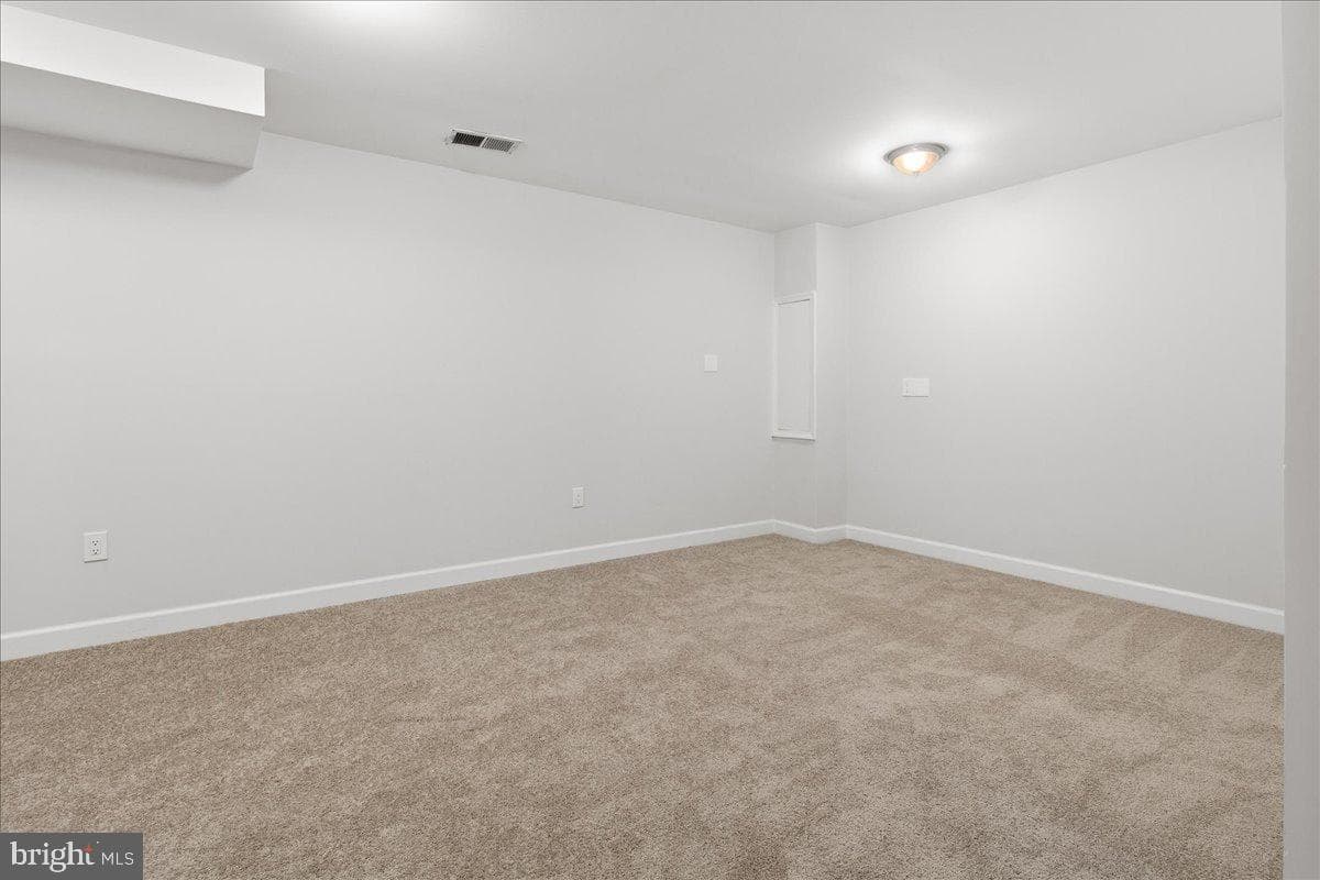 1062 Knight Lane photo 34