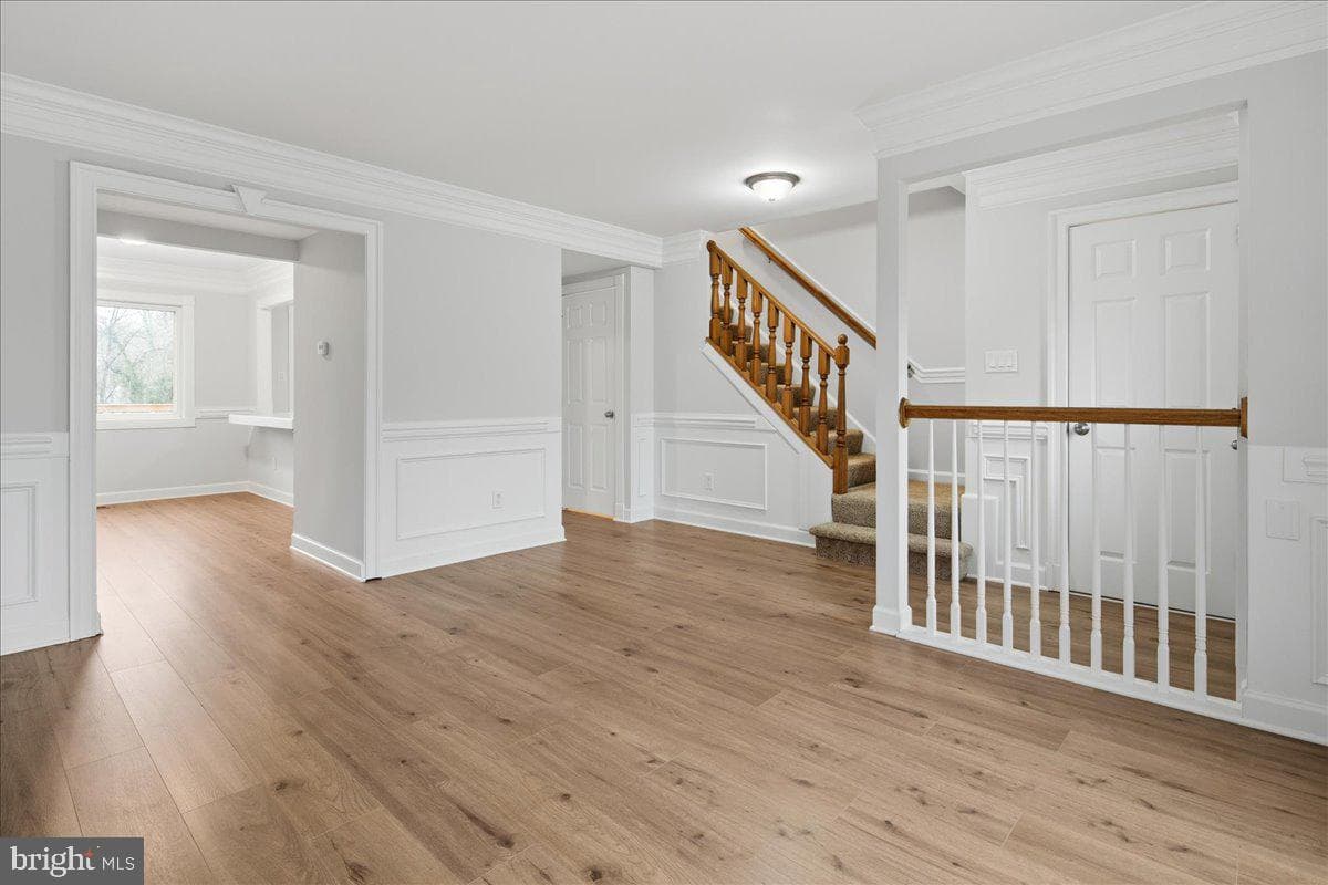 1062 Knight Lane photo 8