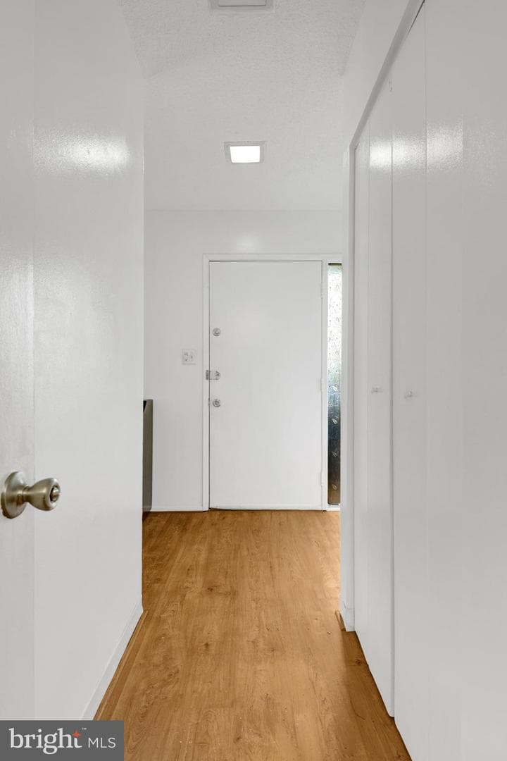 2142 Cartwright Place photo 4