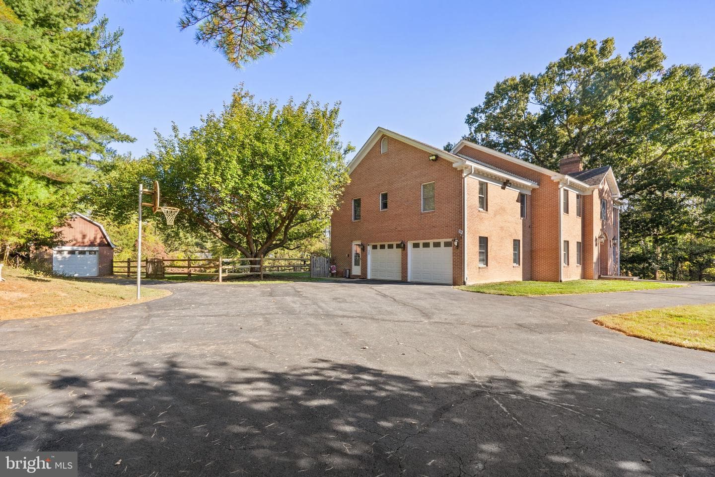 9200 Falls Run Road photo 12