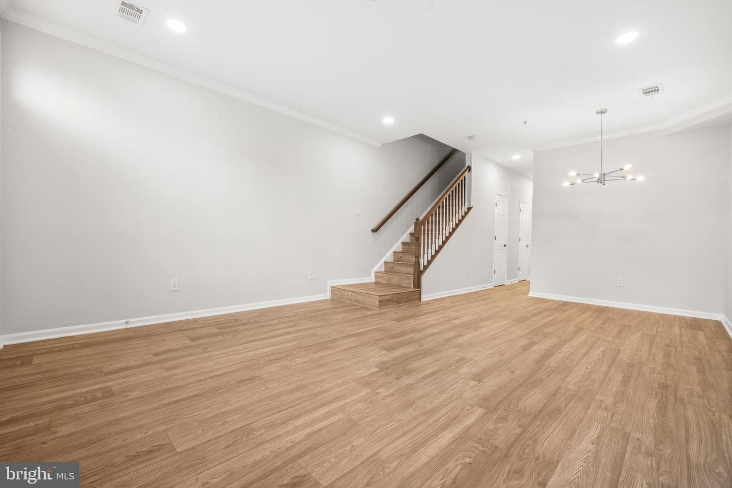 2665 Manhattan Place #109 photo 7