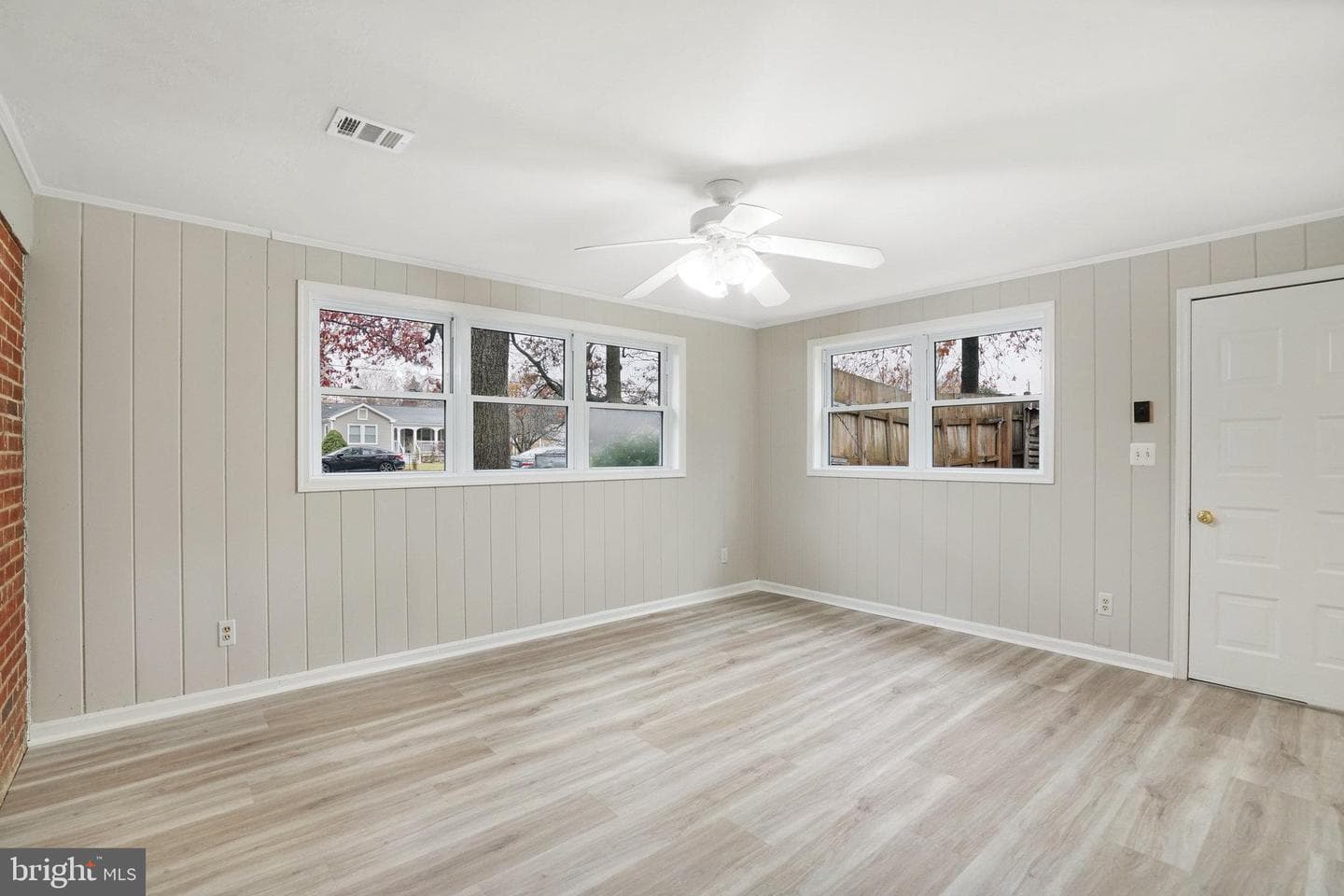 6705 Greenleaf Street photo 24