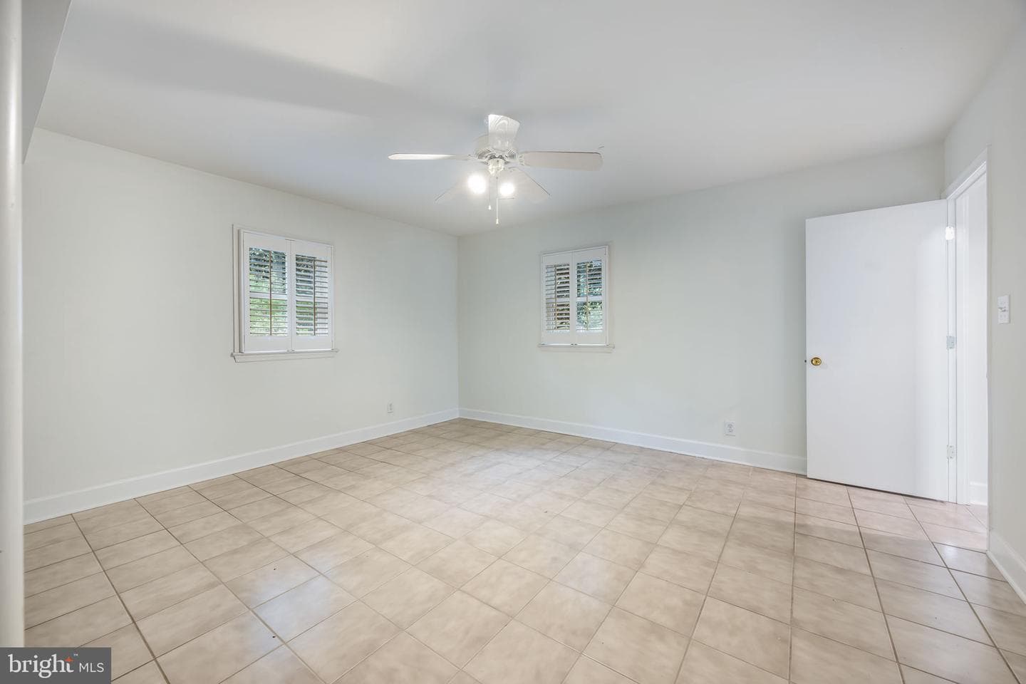 6528 Windham Avenue photo 42
