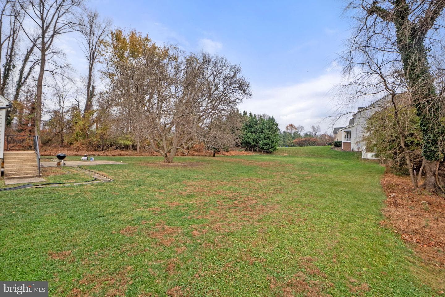 2531 Ogden Street photo 35